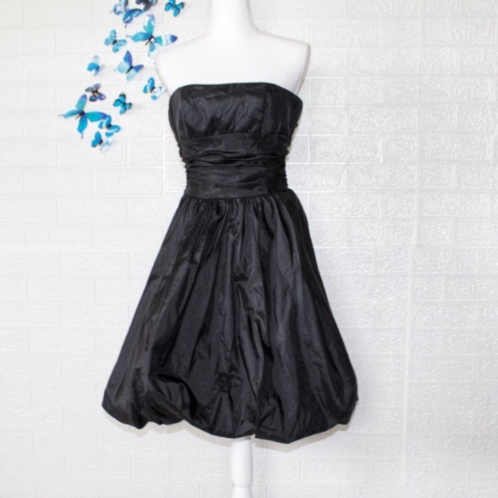 David's Bridal Bridesmaid/ prom dress bubble black